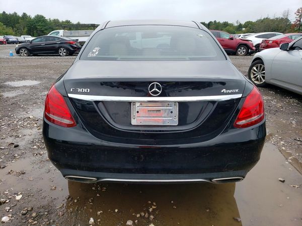 2015 MERCEDES-BENZ C 4-MATIC — DIRR