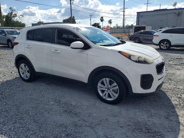 2019 KIA SPORTAGE LX — Passenger 3/4