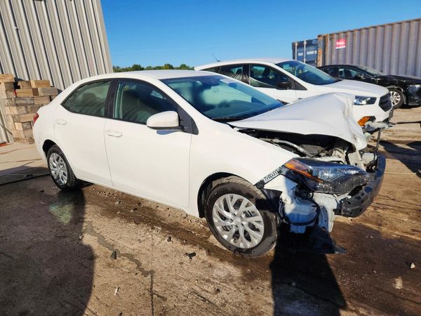 2019 TOYOTA COROLLA L/LE/SE/XLE/XSE — Passenger 3/4