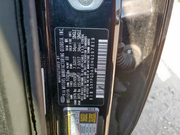 2017 KIA SORENTO L, LX
