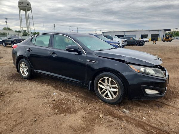 2013 KIA OPTIMA LX — Passenger 3/4