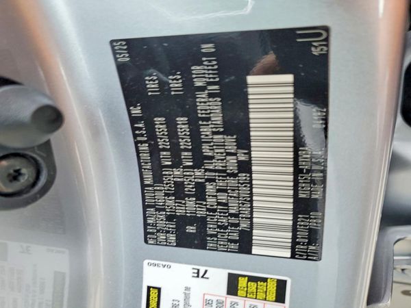 2025 TOYOTA COROLLA LE, XLE, S, SE, XSE — VINS