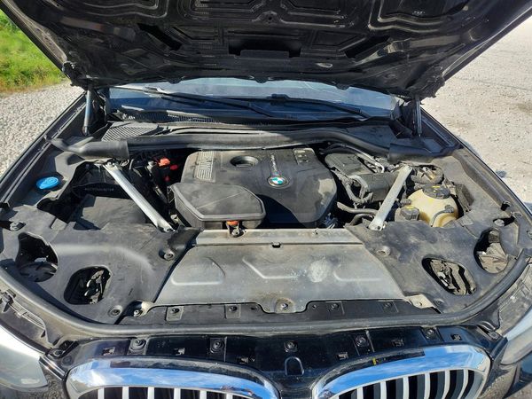 2019 BMW X3 sDrive30i — Engine bay