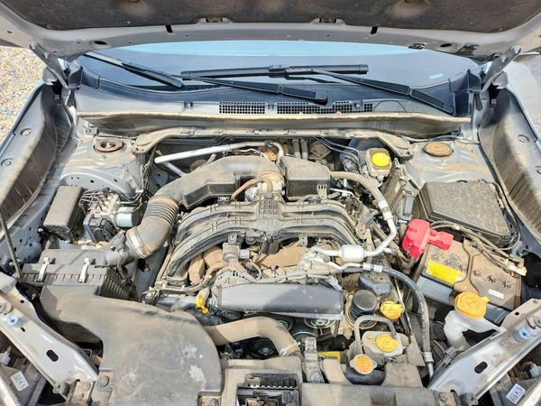 2025 SUBARU FORESTER Premium — Engine bay