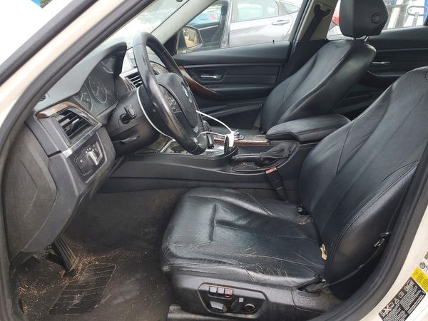 2013 BMW 3 SERIES — DENT