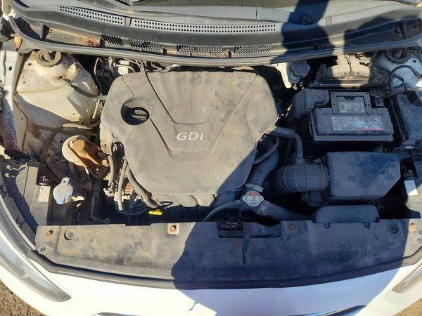2016 HYUNDAI ACCENT GS / GLS — Engine bay