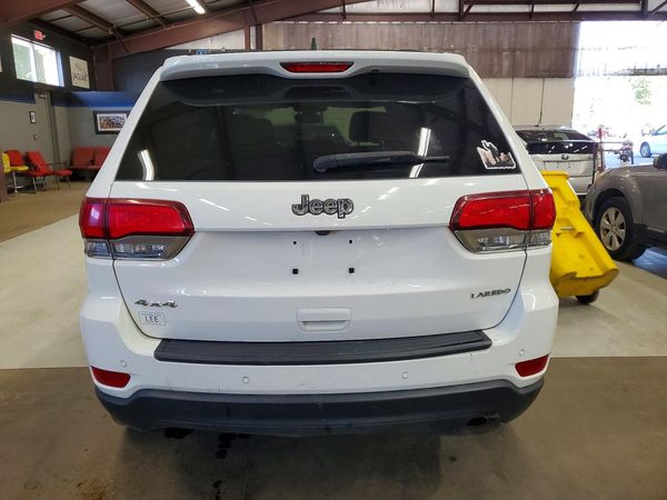 2020 JEEP GRAND CHEROKEE Laredo — DIRR