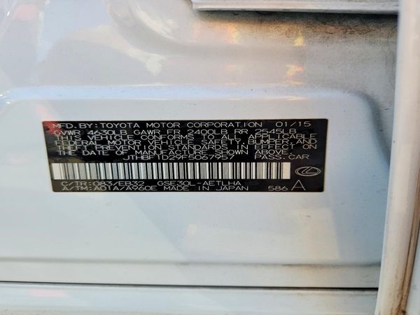 2015 LEXUS IS 250 — VINS