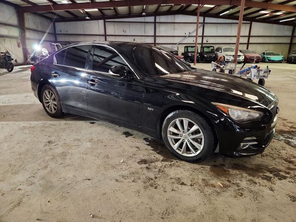 2017 INFINITI Q50 — Passenger 3/4