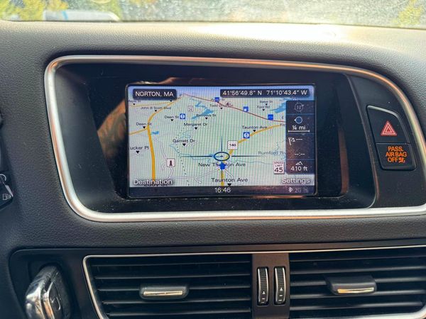 2016 AUDI SQ5 quattro Premium Plus