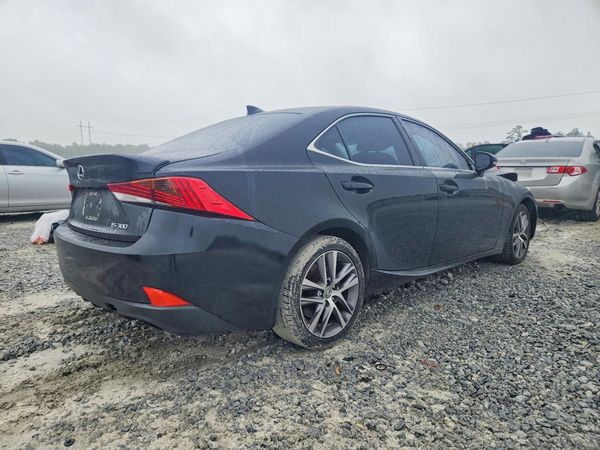 2018 LEXUS IS 300 — PSRA