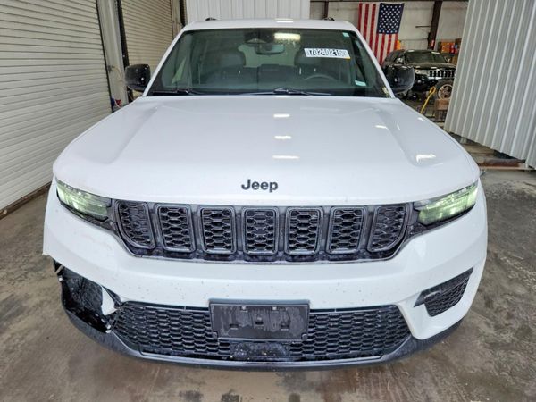 2023 JEEP GRAND CHEROKEE Laredo, Altitude — DIRF