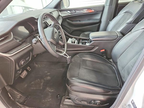 2023 JEEP GRAND CHEROKEE Laredo, Altitude — DENT