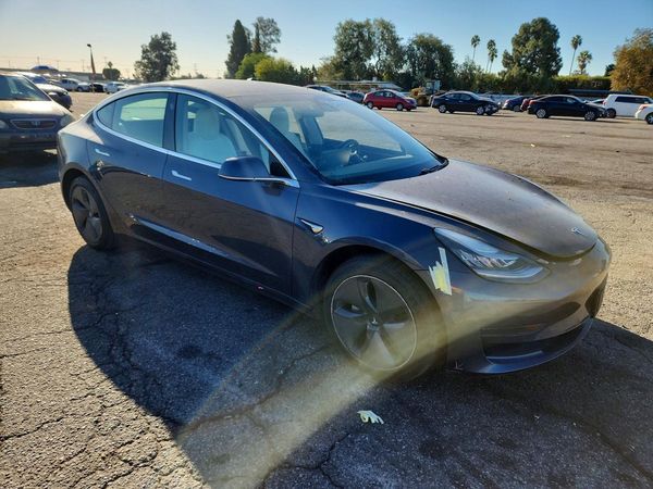 2020 TESLA MODEL 3 — Passenger 3/4