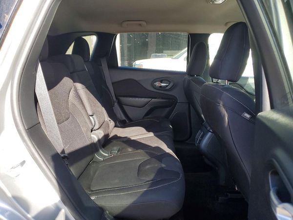 2015 JEEP CHEROKEE Latitude — PSRS