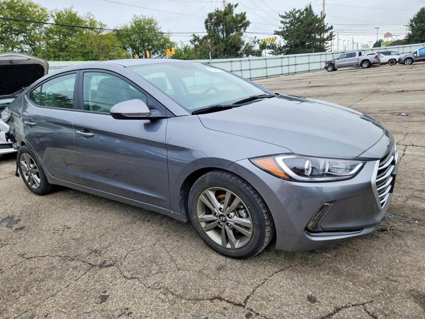 2018 HYUNDAI ELANTRA — Passenger 3/4