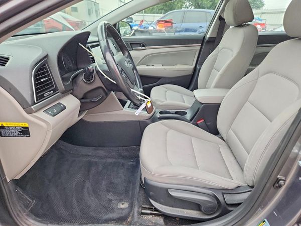 2018 HYUNDAI ELANTRA — DENT