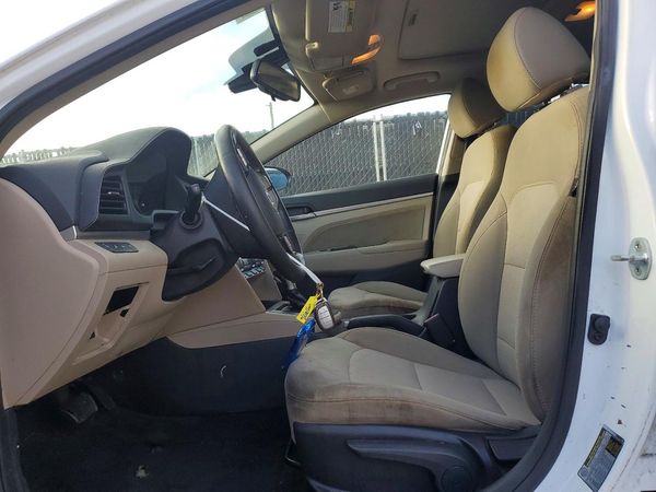 2019 HYUNDAI ELANTRA — DENT