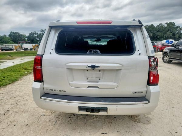 2017 CHEVROLET SUBURBAN Premier — DIRR