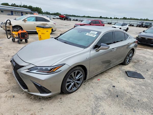 2019 LEXUS ES — DSFA — Front 3/4