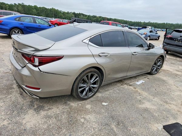 2019 LEXUS ES 350 — PSRA