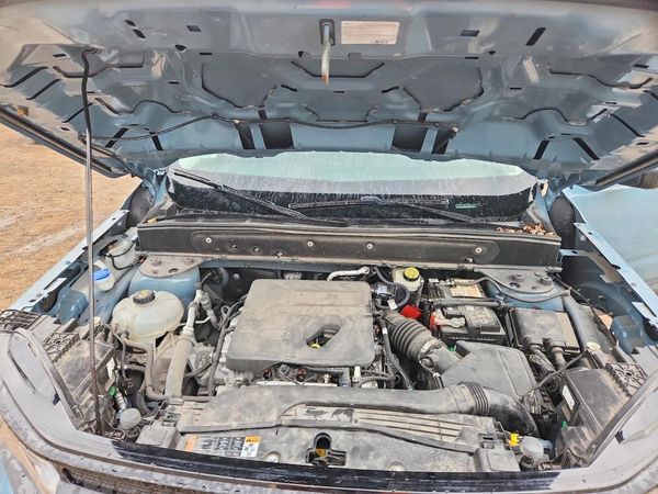 2021 FORD BRONCO SPORT Outer Banks — Engine bay