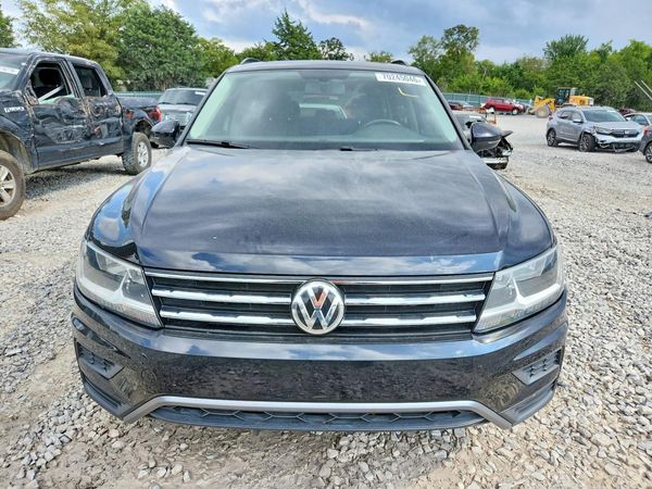 2018 VOLKSWAGEN TIGUAN SE, SEL — DIRF