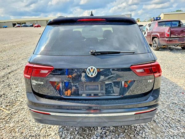 2018 VOLKSWAGEN TIGUAN SE, SEL — DIRR