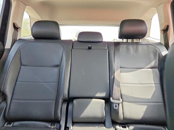 2018 VOLKSWAGEN TIGUAN SE, SEL — SUVN