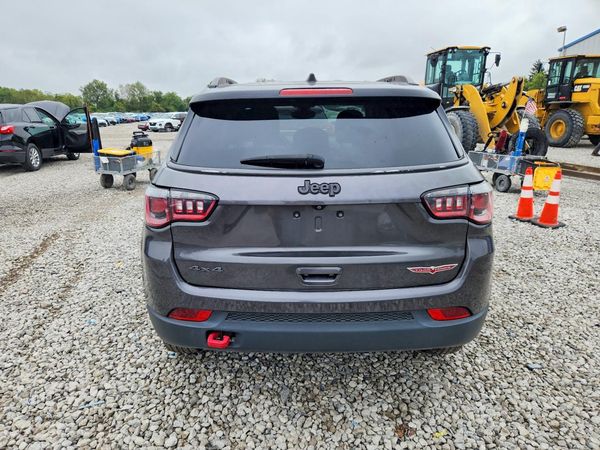 2018 JEEP COMPASS Trailhawk — DIRR