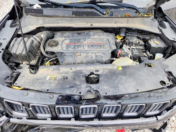 2018 JEEP COMPASS Trailhawk — Engine bay