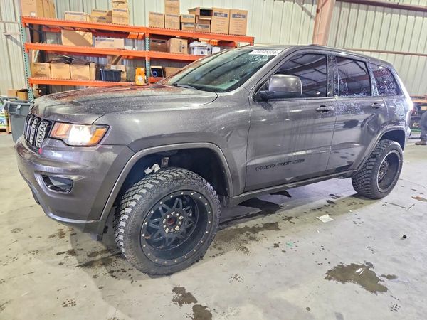 2018 JEEP GRAND CHEROKEE — DSFA — Front 3/4