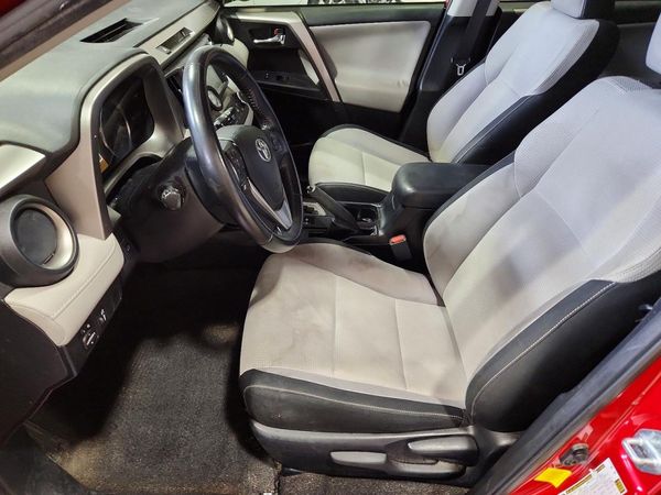 2016 TOYOTA RAV4 XLE (M Grade) — DENT