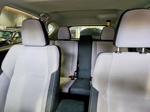 2016 TOYOTA RAV4 XLE (M Grade) — SUVN