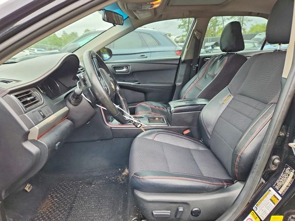2017 TOYOTA CAMRY LE/SE/XLE/XSE — DENT