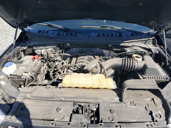 2020 FORD F150 — Engine bay