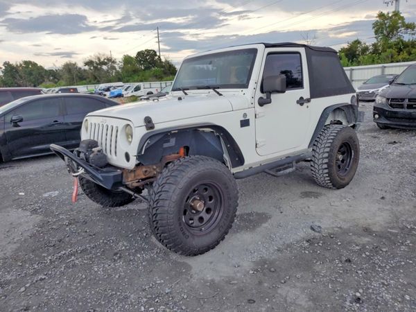 2013 JEEP WRANGLER — DSFA — Front 3/4