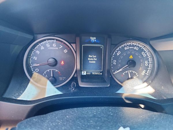 2017 TOYOTA TACOMA — ODOM