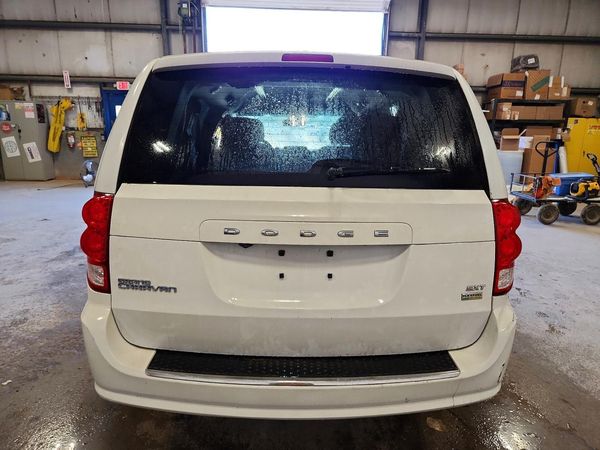 2018 DODGE CARAVAN SE — DIRR