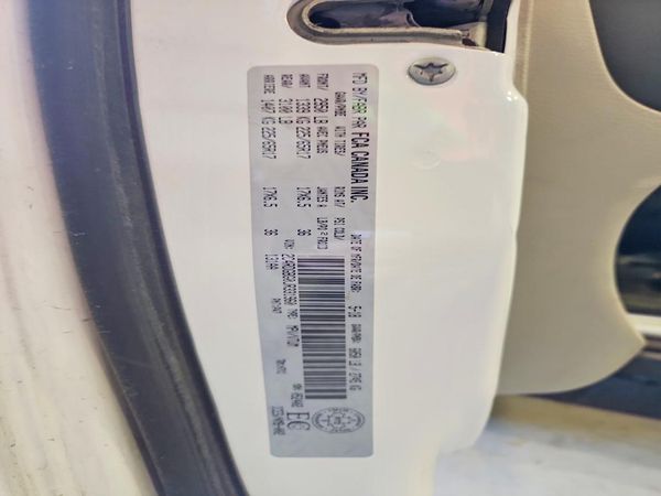 2018 DODGE CARAVAN SE — VINS