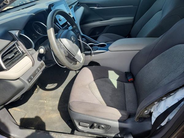 2023 TOYOTA CAMRY LE — DENT