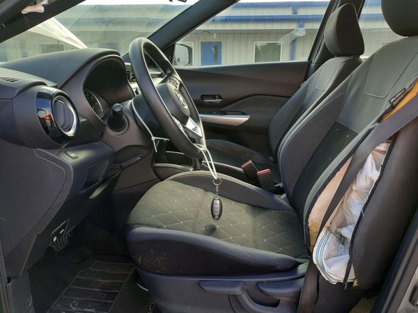 2019 NISSAN KICKS — DENT