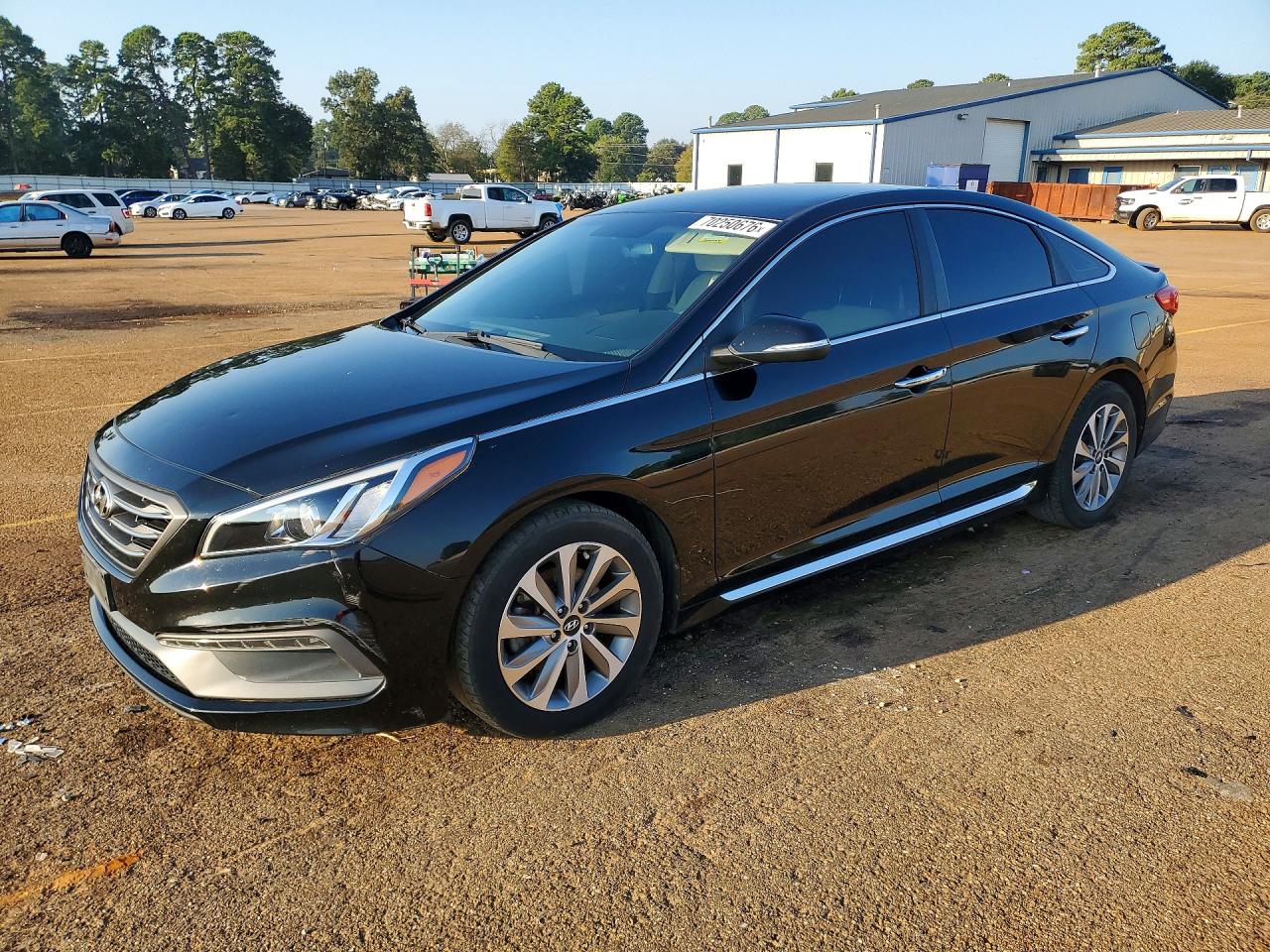 2015 HYUNDAI SONATA — Front 3/4