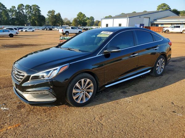 2015 HYUNDAI SONATA — DSFA — Front 3/4