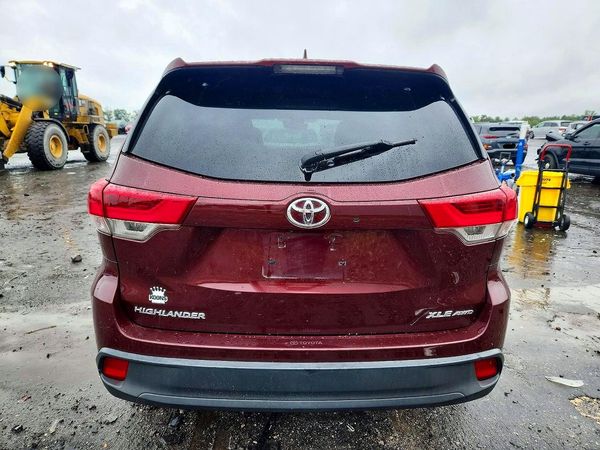 2017 TOYOTA HIGHLANDER SE/XLE — DIRR