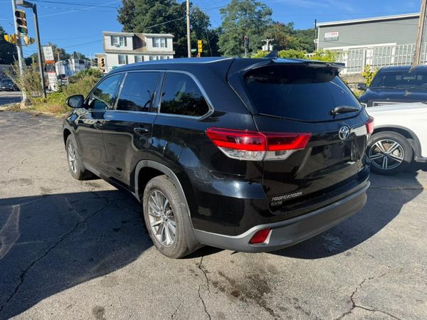 2019 TOYOTA HIGHLANDER SE/XLE