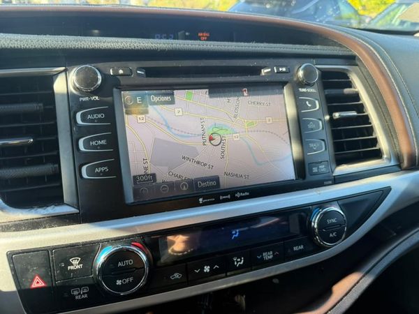2019 TOYOTA HIGHLANDER SE/XLE