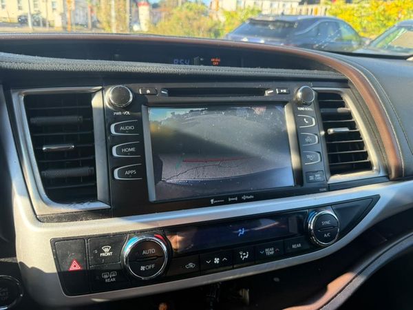 2019 TOYOTA HIGHLANDER SE/XLE