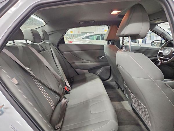 2025 HYUNDAI ELANTRA SEL Convenience — PSRS