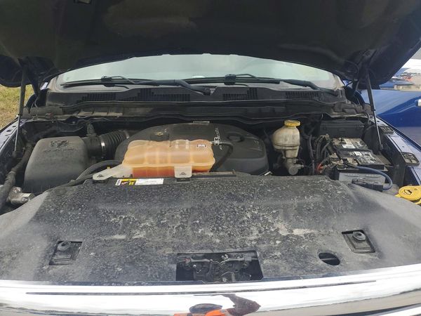 2017 RAM 1500 SLT — Engine bay